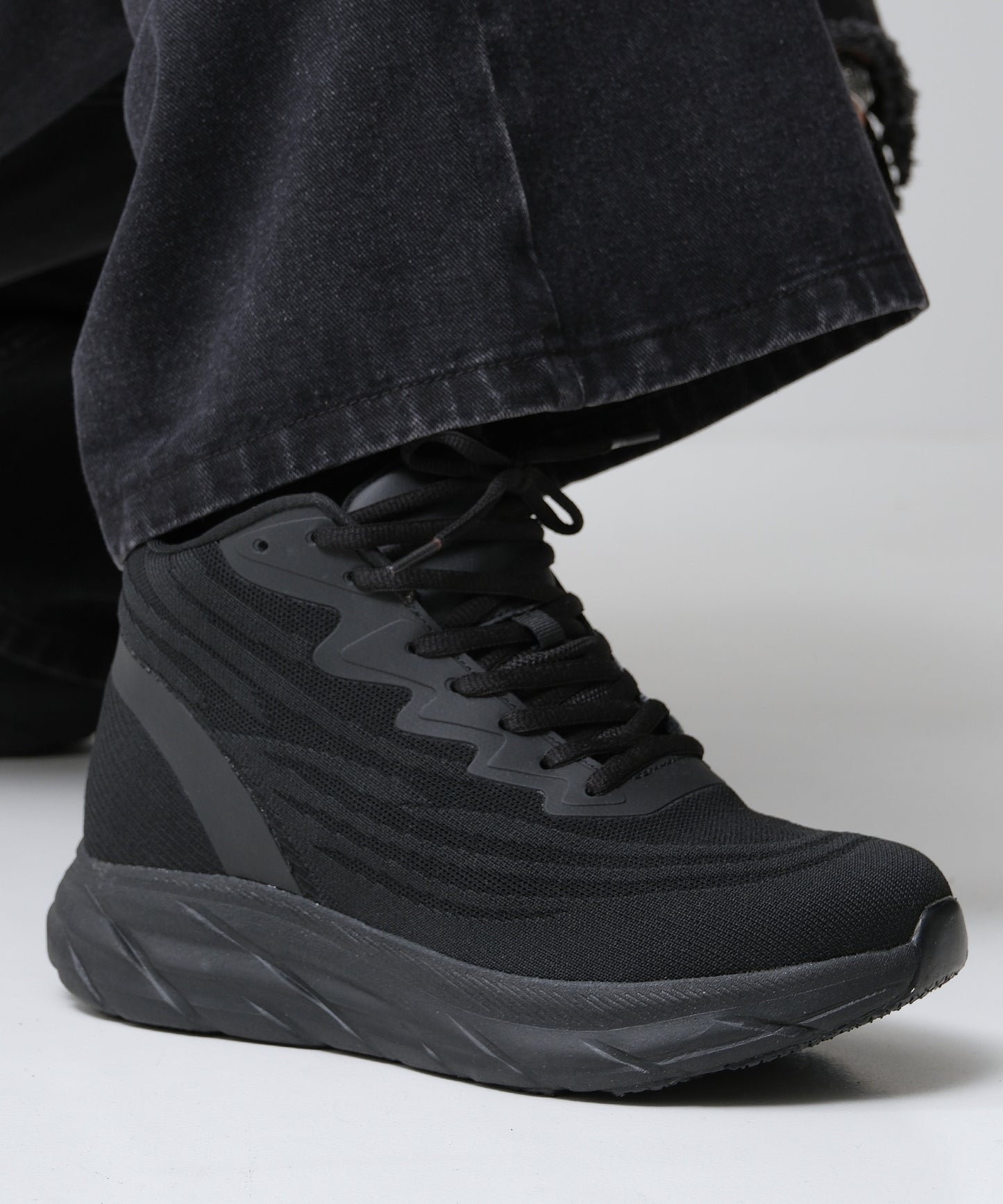 SUI-1998 身長 ９cm UP シークレットシューズ スニーカー 身長アップ 軽量 靴 メンズ j-kutu40-41