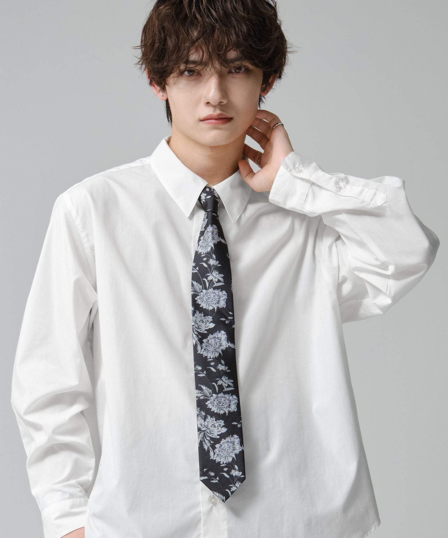 SUI-1998 ネクタイ 7cm ブラック 花柄 ボタニカル 華やか メンズ ネクタイ kkne13