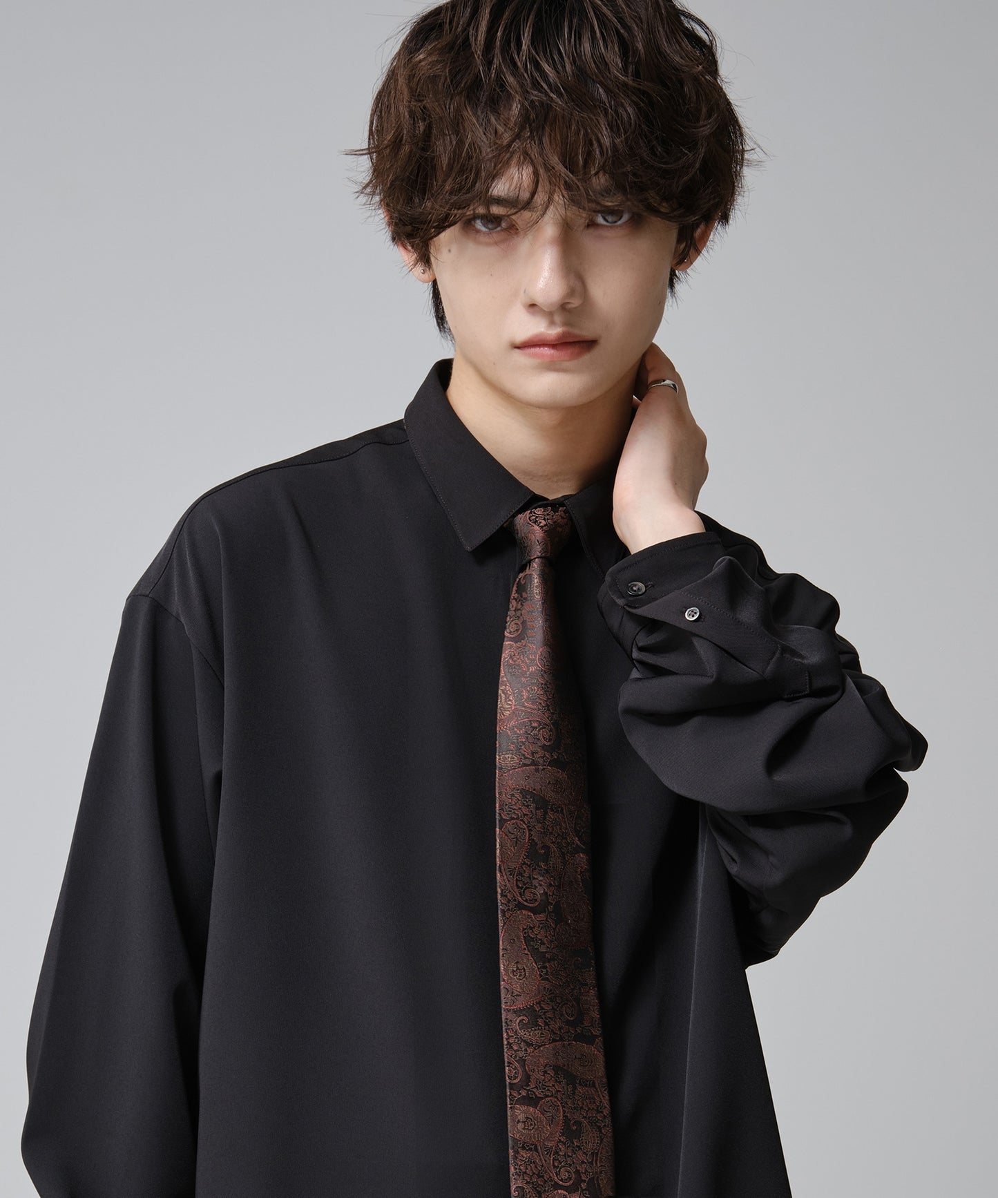 SUI-1998 ネクタイ 7cm ブラック レッドペイズリー 赤茶 エレガント 柄 メンズ ネクタイ kkne17