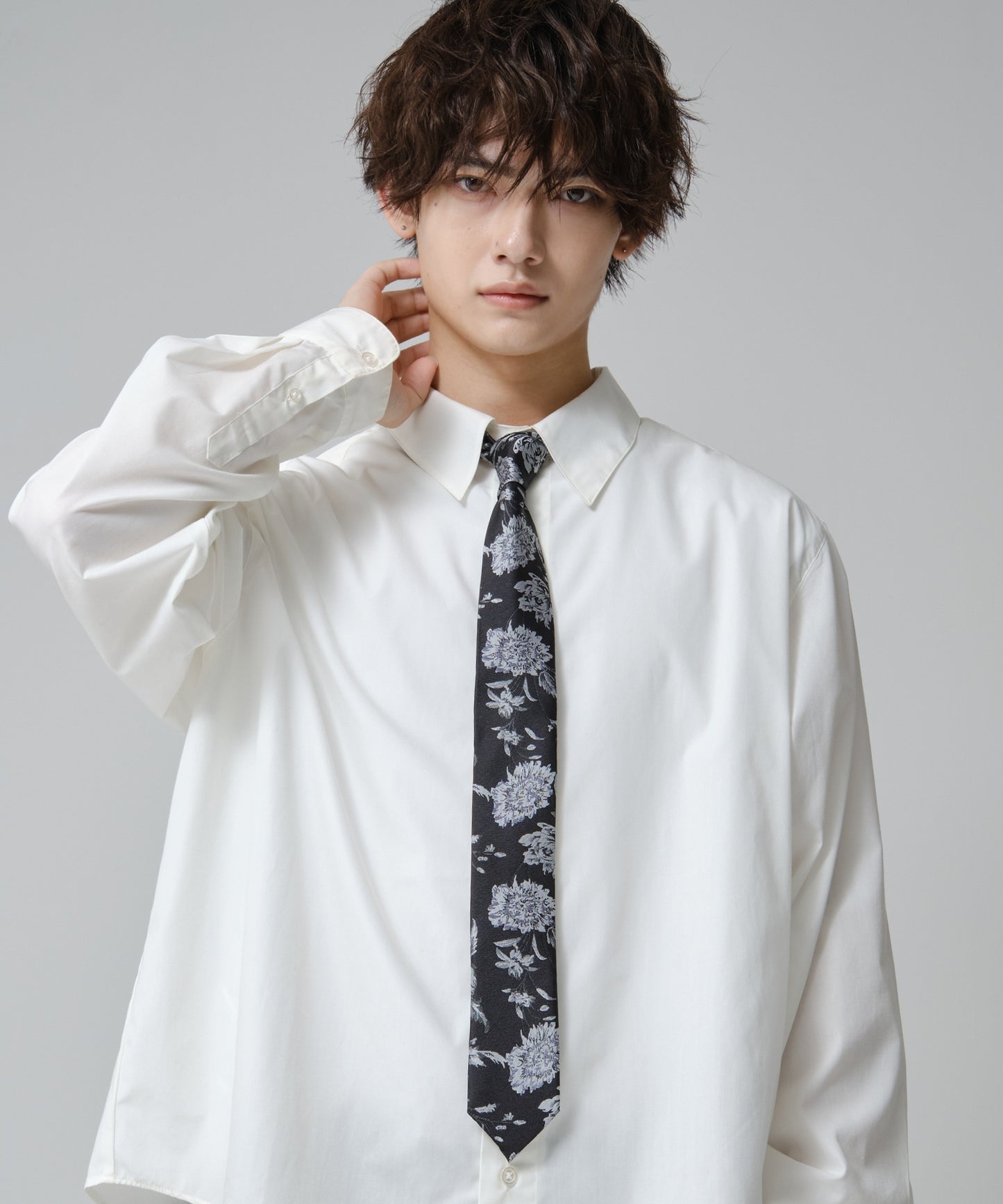 SUI-1998 ネクタイ 6cm ブラック 花柄 ボタニカル 華やか メンズ ネクタイ kkne3