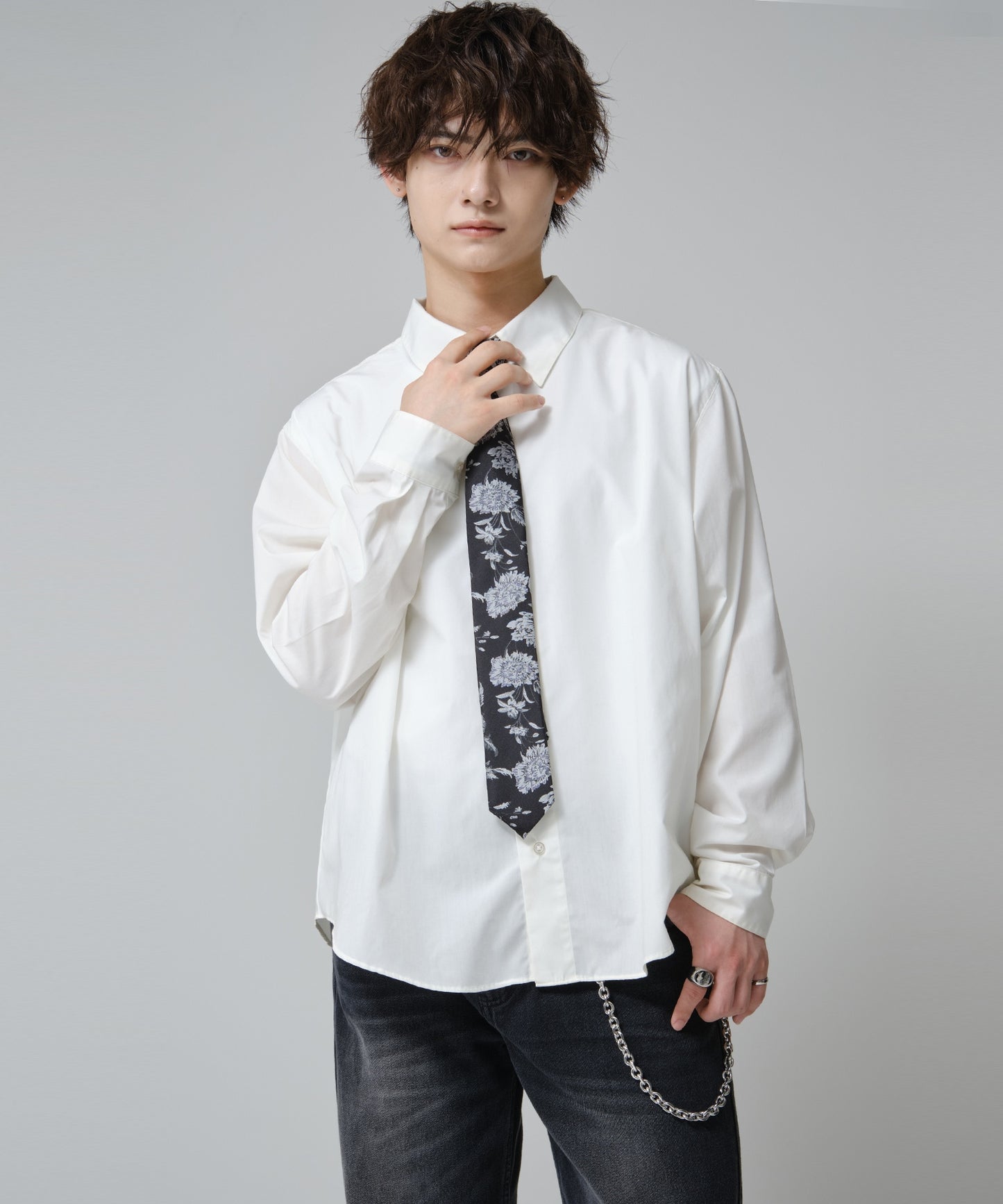 SUI-1998 ネクタイ 6cm ブラック 花柄 ボタニカル 華やか メンズ ネクタイ kkne3