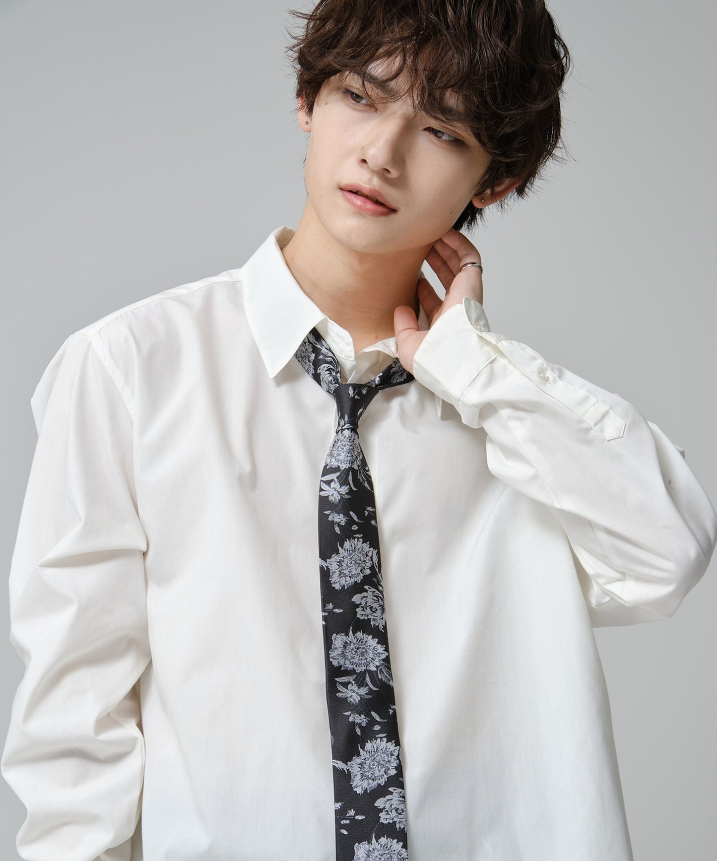 SUI-1998 ネクタイ 6cm ブラック 花柄 ボタニカル 華やか メンズ ネクタイ kkne3