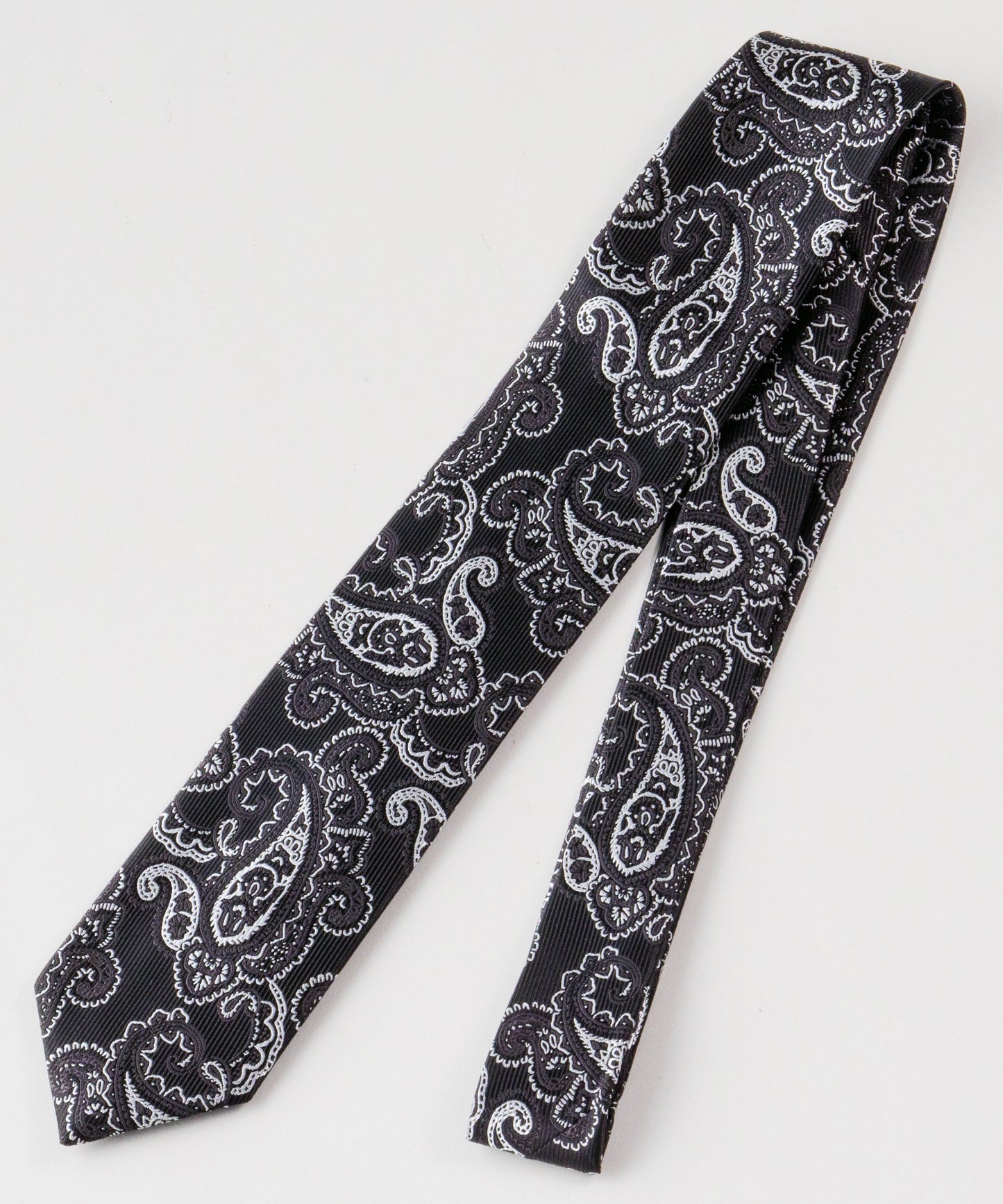 SUI-1998 ネクタイ 6cm ブラック シルバーペイズリー エレガント 柄 メンズ ネクタイ kkne4